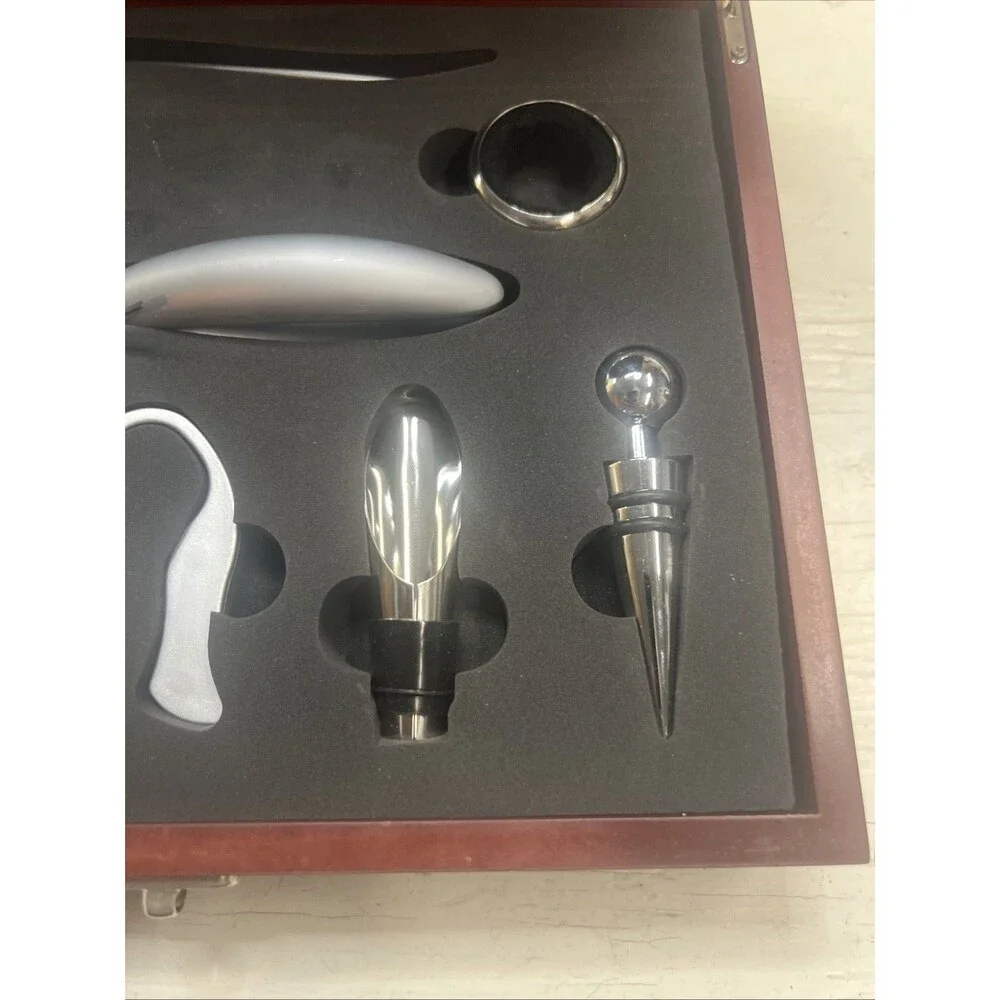 6 Piece Rabbit Style Manual Corkscrew Wine Opener Set in Latching Wood Case